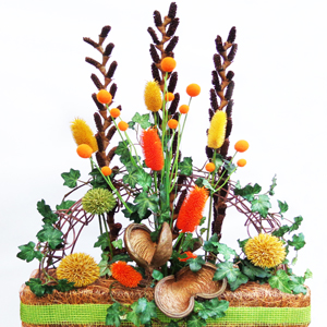 Композиция из сухоцветов на столиках в ресторанах